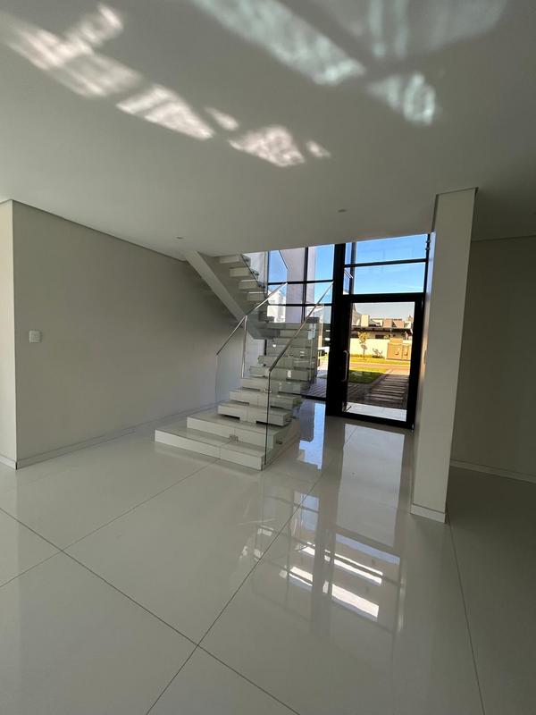 6 Bedroom Property for Sale in Six Fountains Estate Gauteng