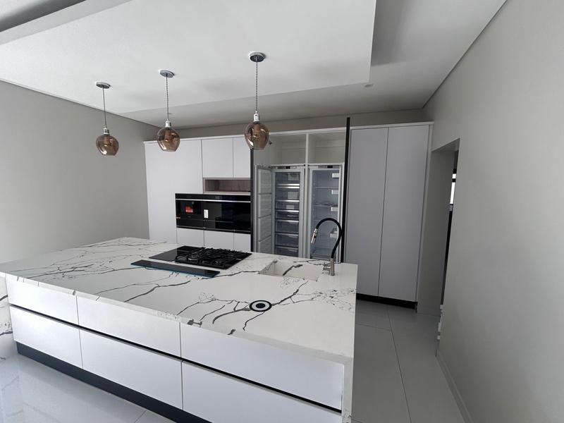 6 Bedroom Property for Sale in Six Fountains Estate Gauteng