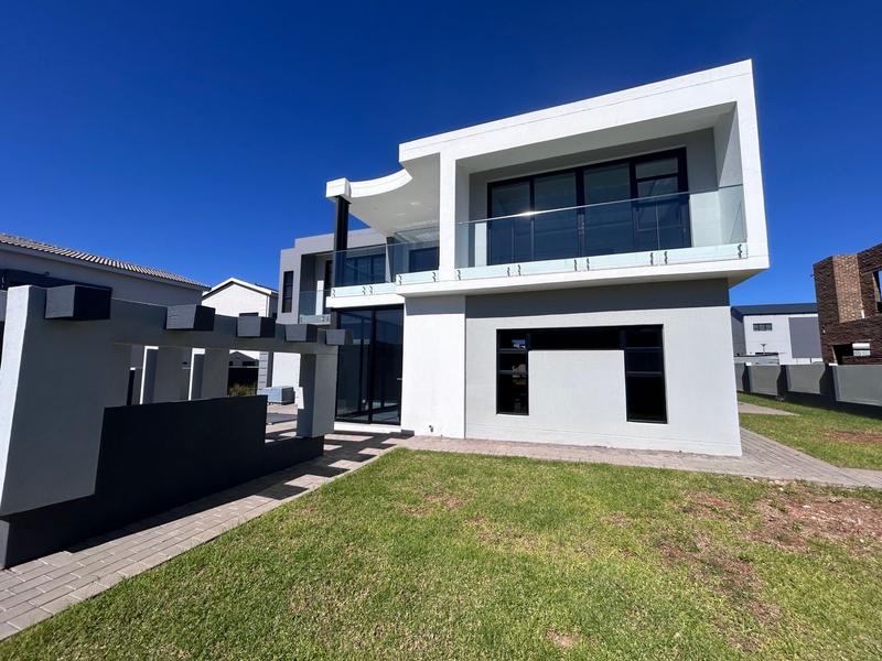 6 Bedroom Property for Sale in Six Fountains Estate Gauteng