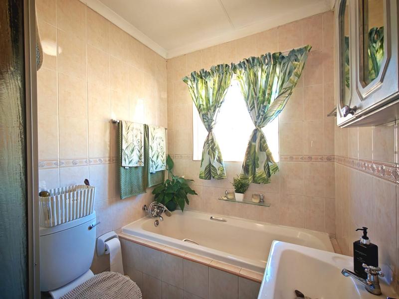 To Let 3 Bedroom Property for Rent in Doornpoort Gauteng