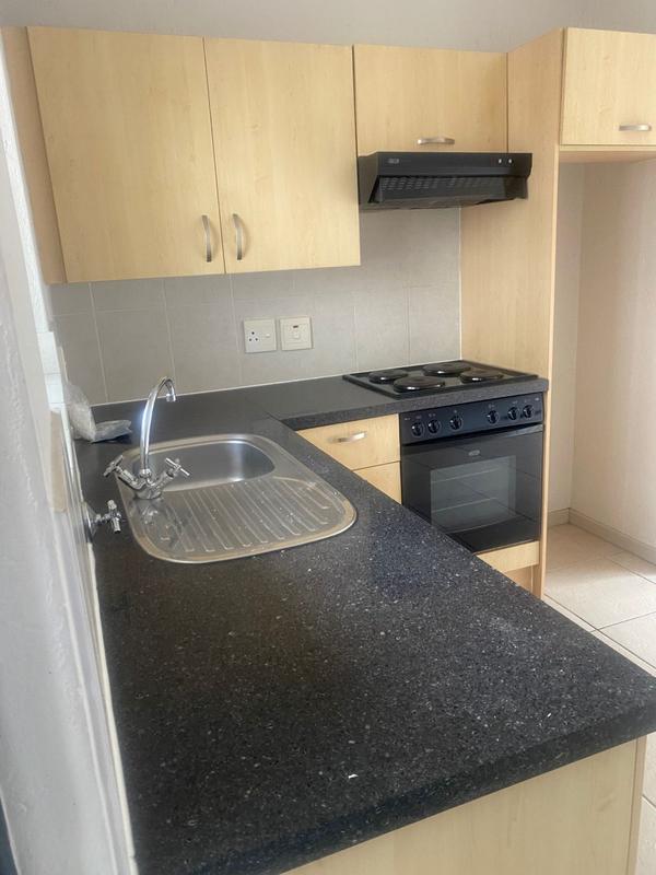 To Let 1 Bedroom Property for Rent in Ferndale Gauteng