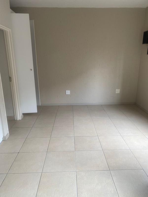 To Let 1 Bedroom Property for Rent in Ferndale Gauteng