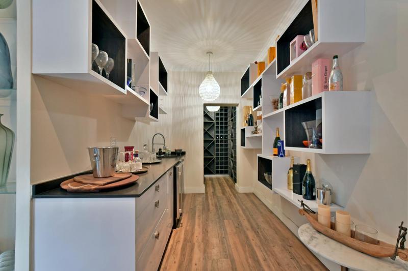 4 Bedroom Property for Sale in Constantia Kloof Gauteng