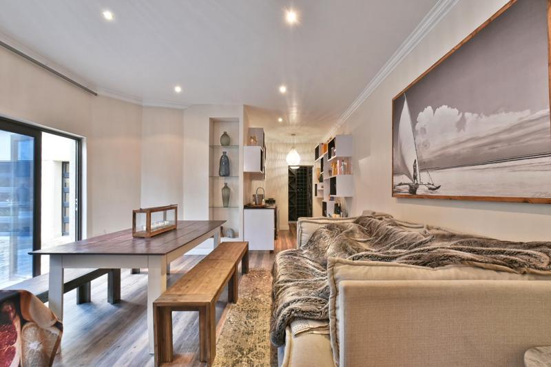 4 Bedroom Property for Sale in Constantia Kloof Gauteng