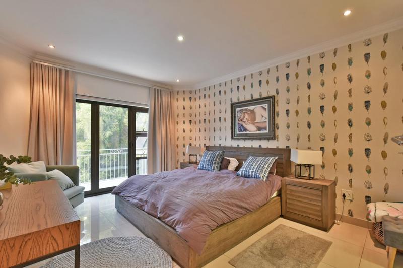 4 Bedroom Property for Sale in Constantia Kloof Gauteng