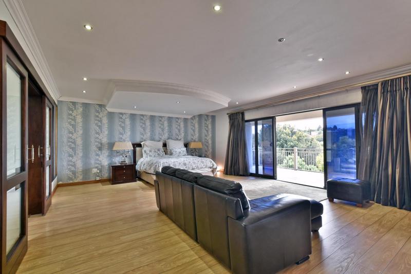 4 Bedroom Property for Sale in Constantia Kloof Gauteng