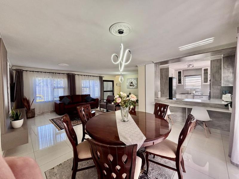 3 Bedroom Property for Sale in Amandasig Gauteng
