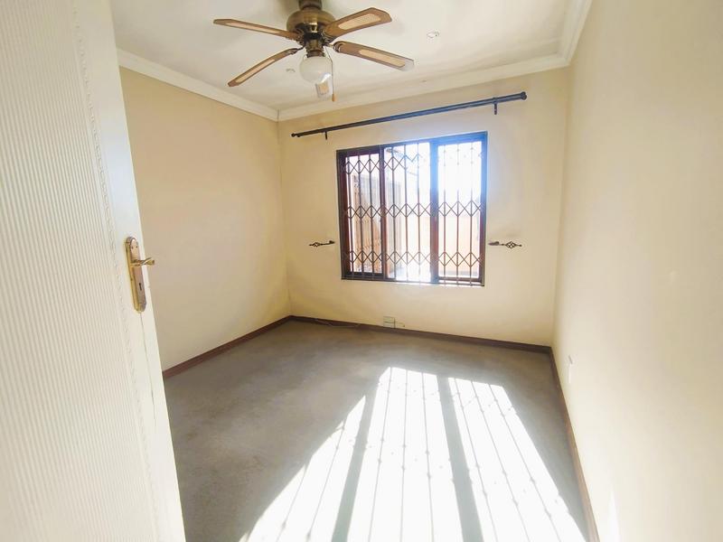 3 Bedroom Property for Sale in Dayanglen Gauteng