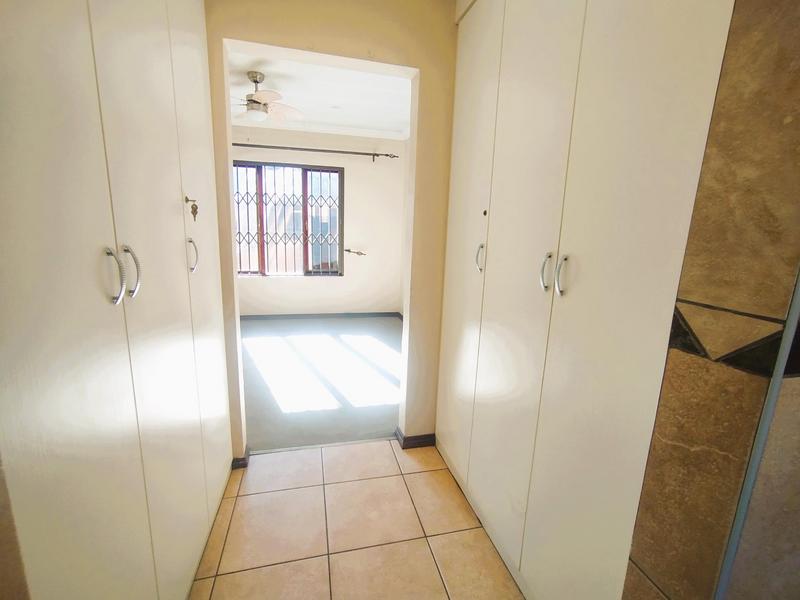3 Bedroom Property for Sale in Dayanglen Gauteng