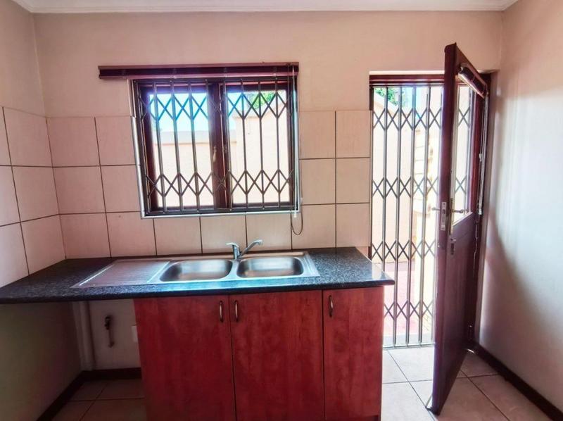 3 Bedroom Property for Sale in Hughes Gauteng