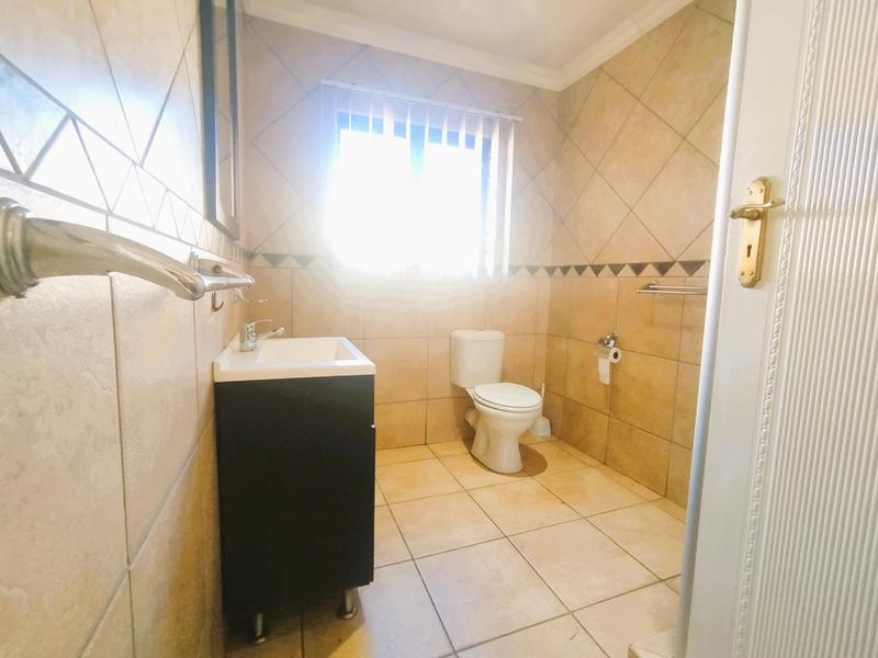 3 Bedroom Property for Sale in Hughes Gauteng