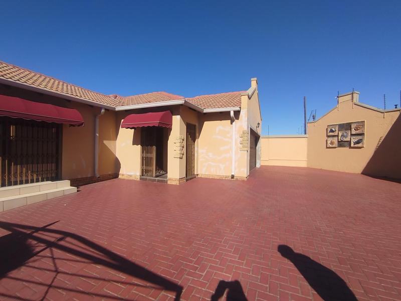 3 Bedroom Property for Sale in Hughes Gauteng