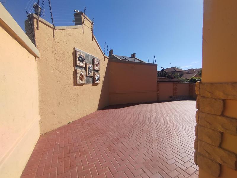 3 Bedroom Property for Sale in Hughes Gauteng