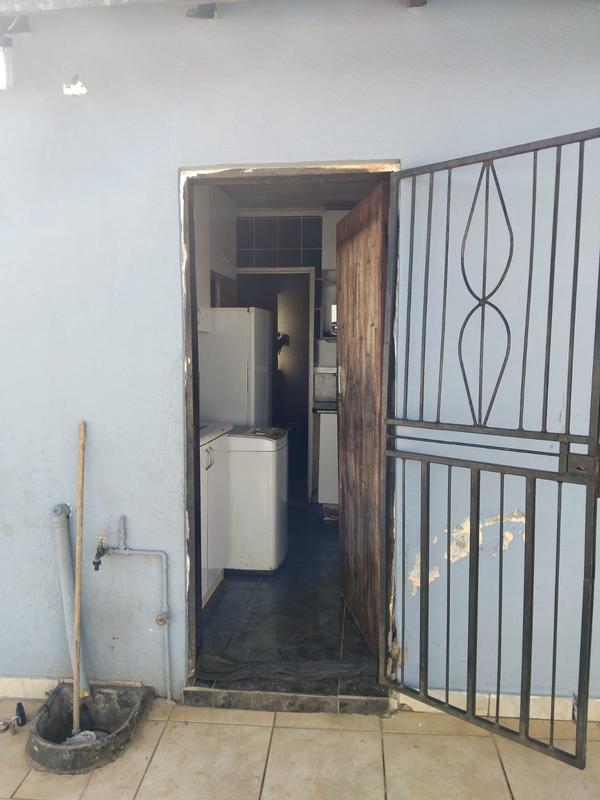 To Let 4 Bedroom Property for Rent in Vosloorus Gauteng