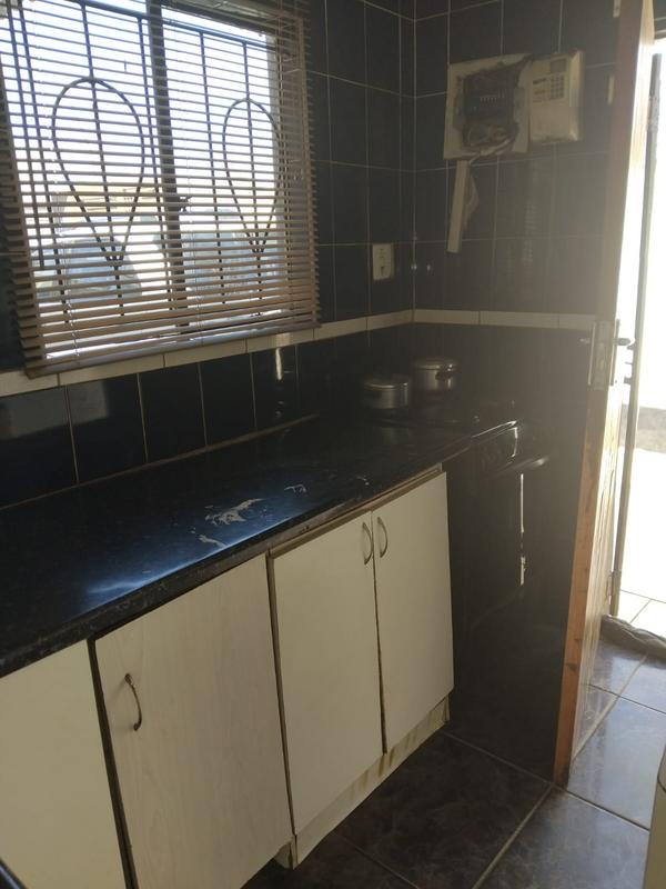 To Let 4 Bedroom Property for Rent in Vosloorus Gauteng