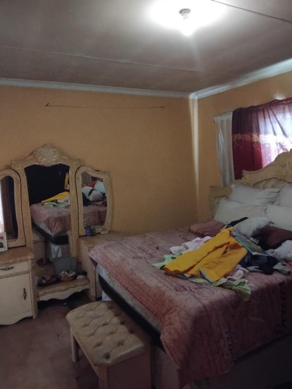 To Let 4 Bedroom Property for Rent in Vosloorus Gauteng