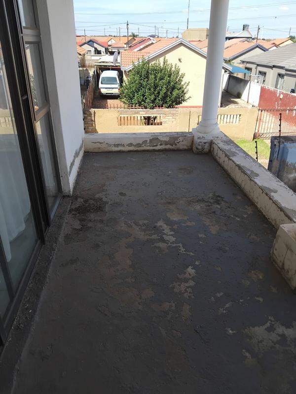 To Let 4 Bedroom Property for Rent in Vosloorus Gauteng