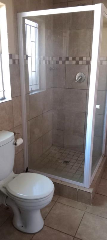 3 Bedroom Property for Sale in Albertsdal Gauteng