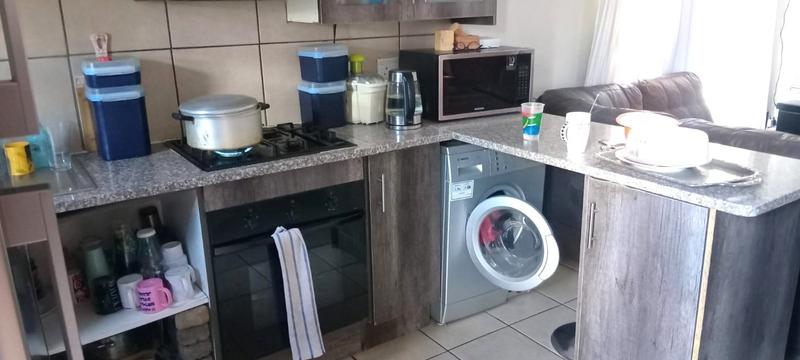 2 Bedroom Property for Sale in South Hills Gauteng