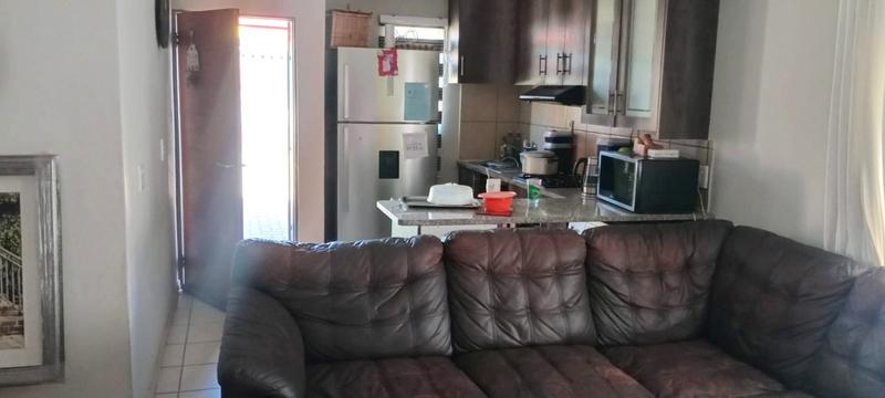 2 Bedroom Property for Sale in South Hills Gauteng