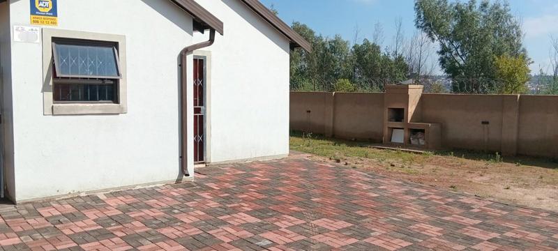 2 Bedroom Property for Sale in Wilfordon Gauteng