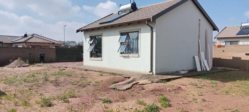 2 Bedroom Property for Sale in Wilfordon Gauteng