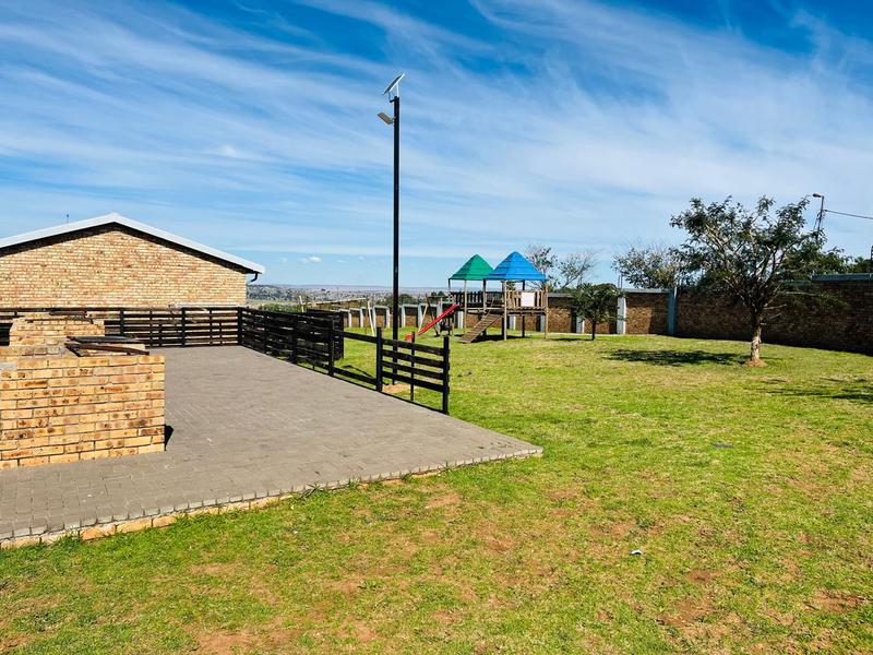 2 Bedroom Property for Sale in Groblerpark Gauteng