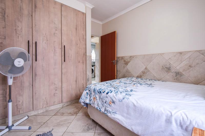 2 Bedroom Property for Sale in Sinoville Gauteng