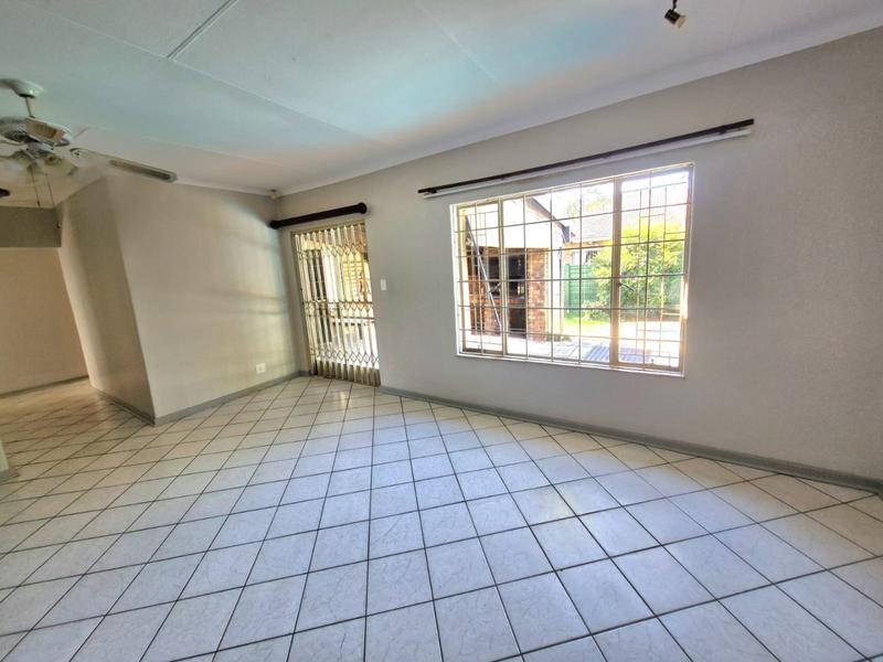 3 Bedroom Property for Sale in Sinoville Gauteng