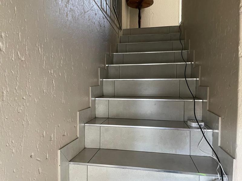 To Let 2 Bedroom Property for Rent in Greenstone Hill Gauteng