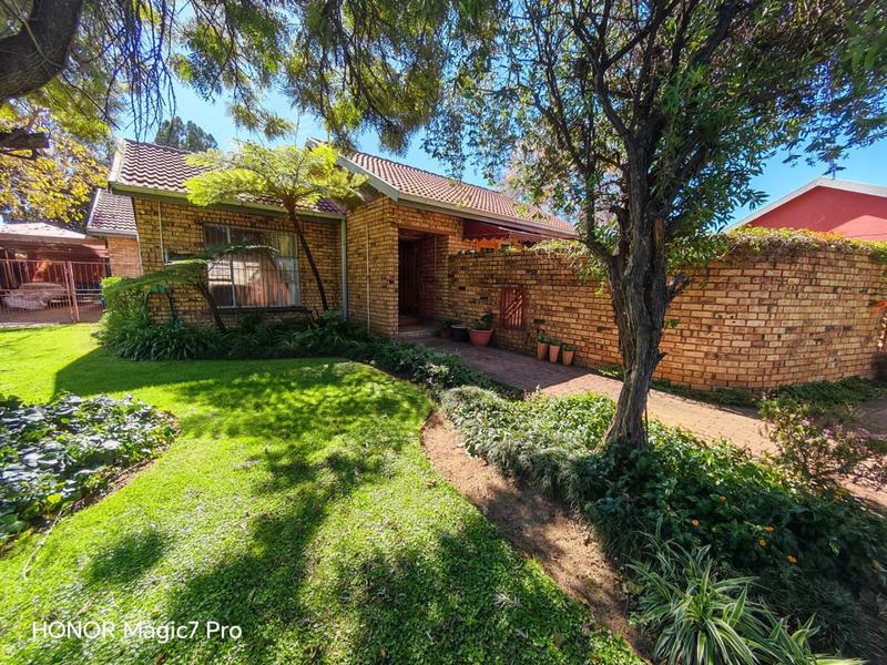 3 Bedroom Property for Sale in Vanderbijlpark Sw 2 Gauteng