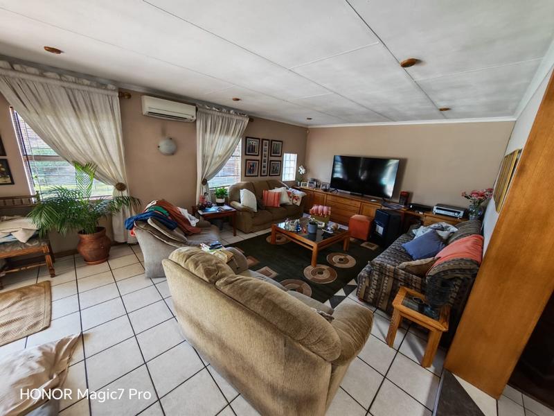 3 Bedroom Property for Sale in Vanderbijlpark Sw 2 Gauteng