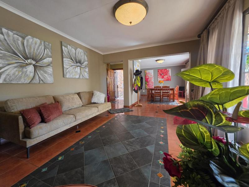 3 Bedroom Property for Sale in Brackendowns Gauteng