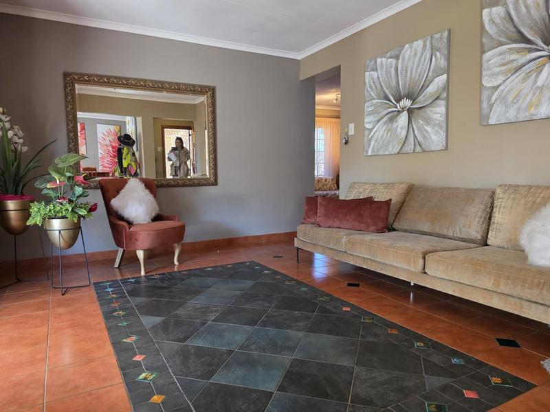 3 Bedroom Property for Sale in Brackendowns Gauteng
