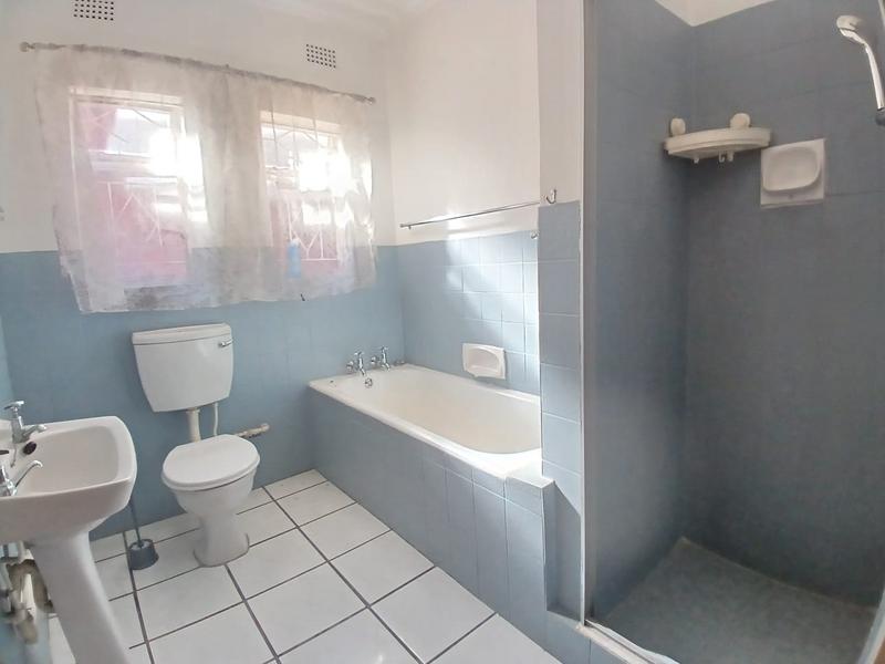 3 Bedroom Property for Sale in Brackenhurst Gauteng