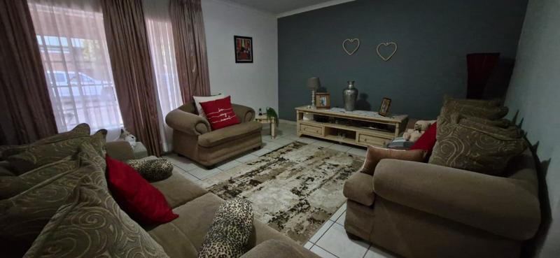 2 Bedroom Property for Sale in Sunair Park Gauteng