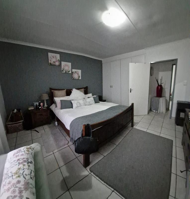 2 Bedroom Property for Sale in Sunair Park Gauteng