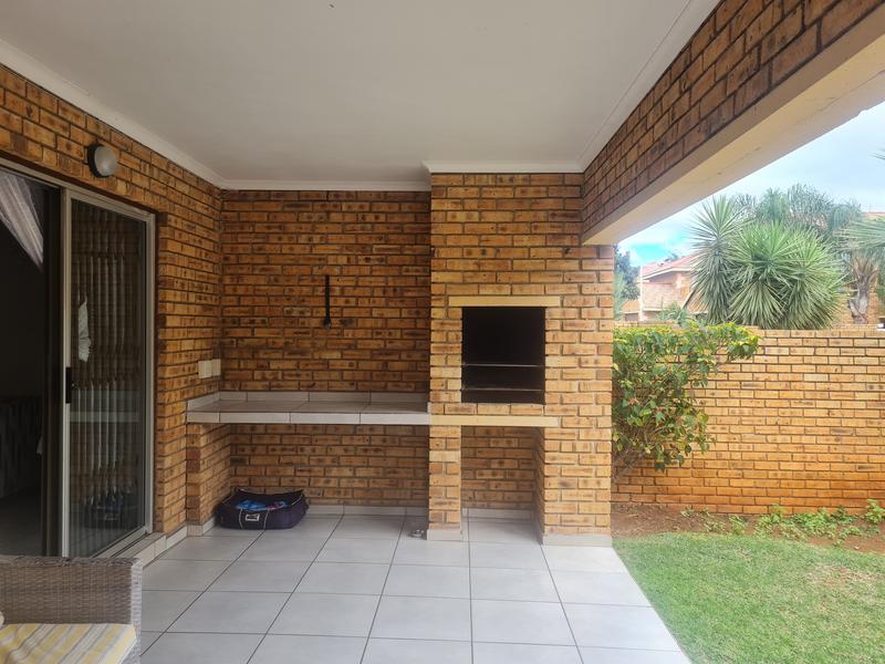 To Let 3 Bedroom Property for Rent in Ruimsig Gauteng