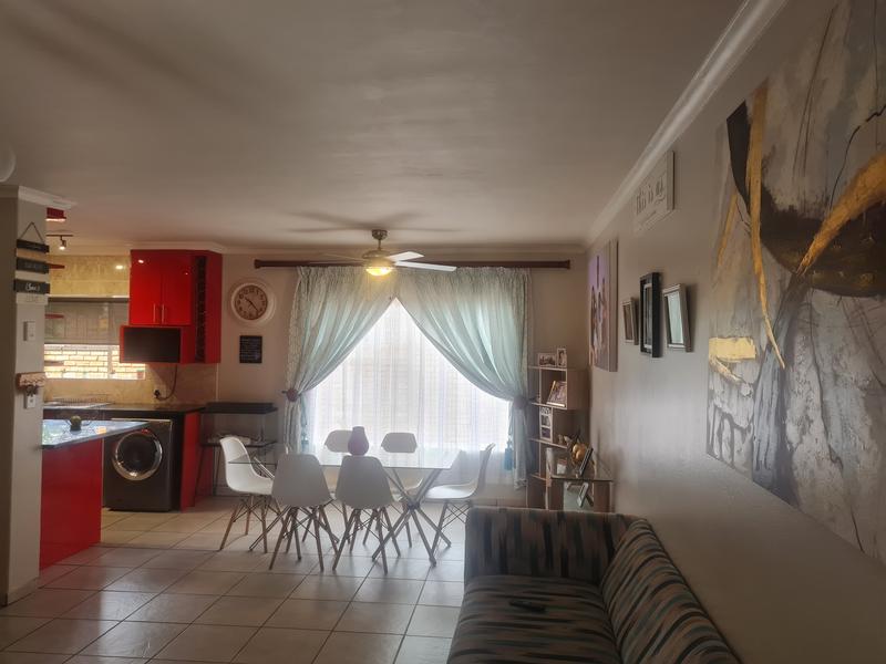To Let 3 Bedroom Property for Rent in Ruimsig Gauteng