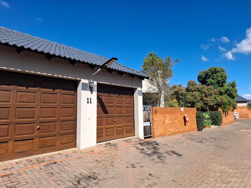 To Let 2 Bedroom Property for Rent in Mooikloof Ridge Gauteng
