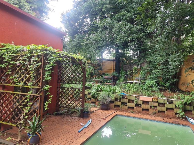 4 Bedroom Property for Sale in Westdene Gauteng