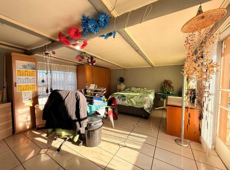 4 Bedroom Property for Sale in Westonaria Gauteng