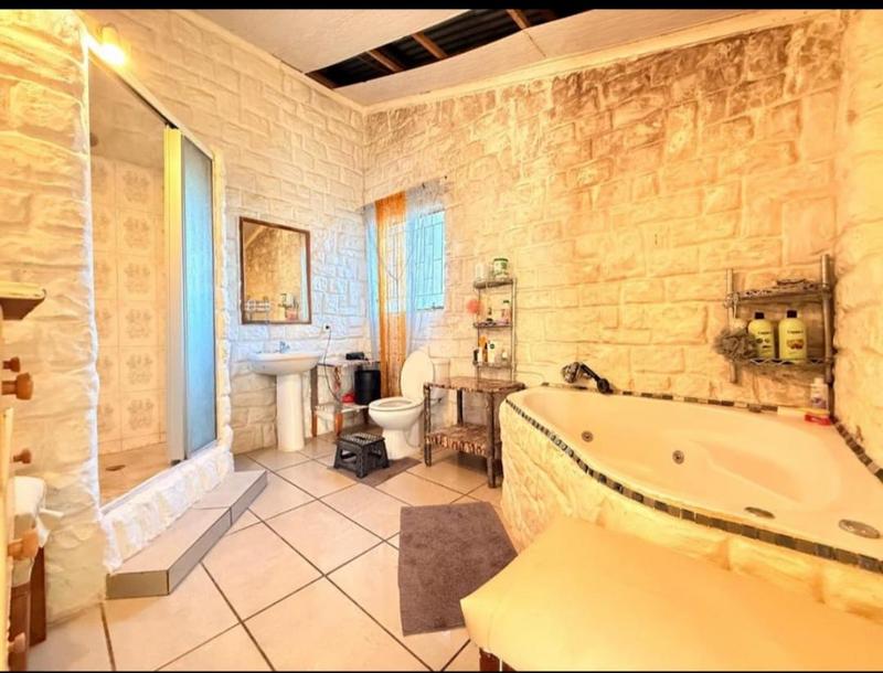 4 Bedroom Property for Sale in Westonaria Gauteng