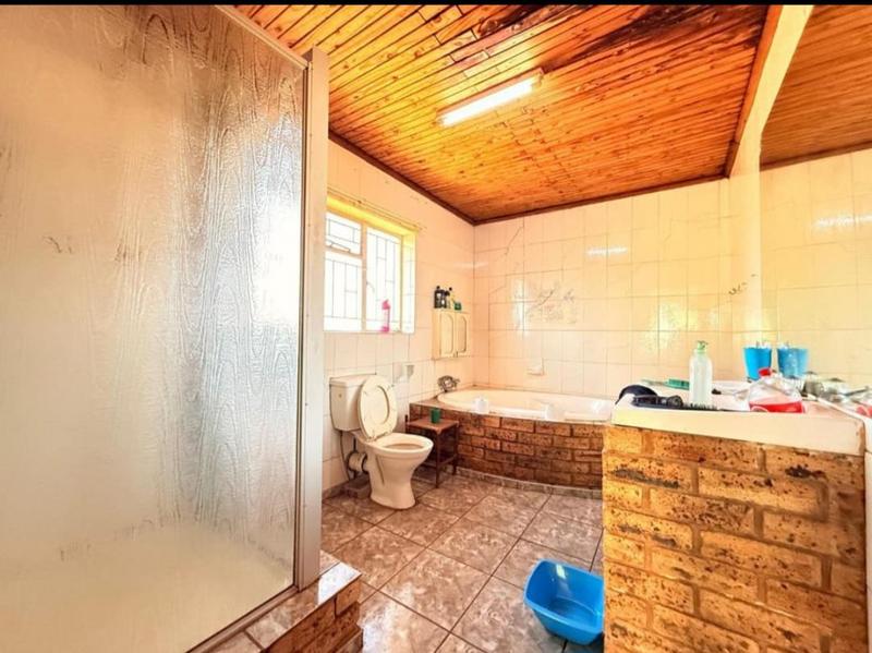 4 Bedroom Property for Sale in Westonaria Gauteng