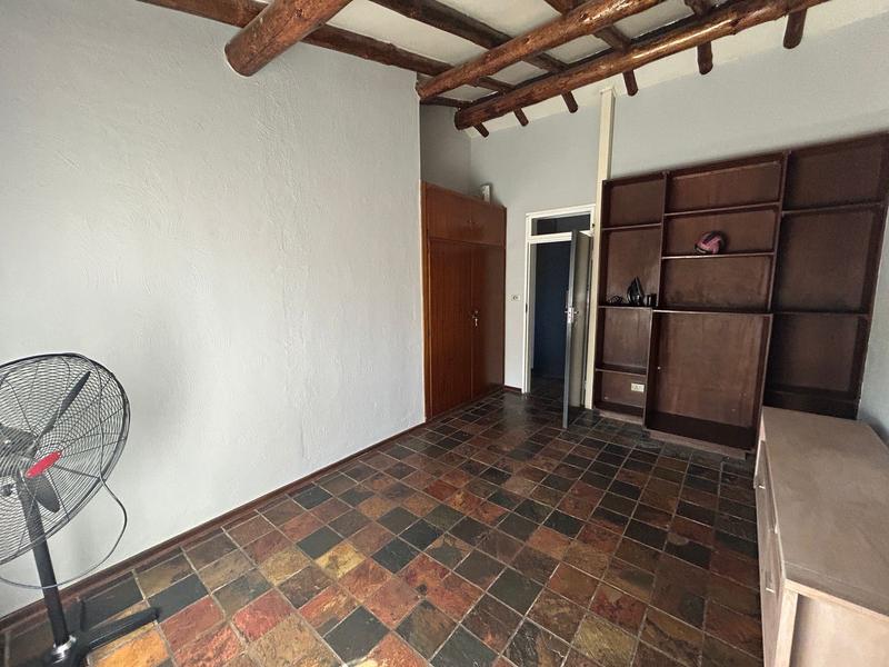 5 Bedroom Property for Sale in Doringkloof Gauteng