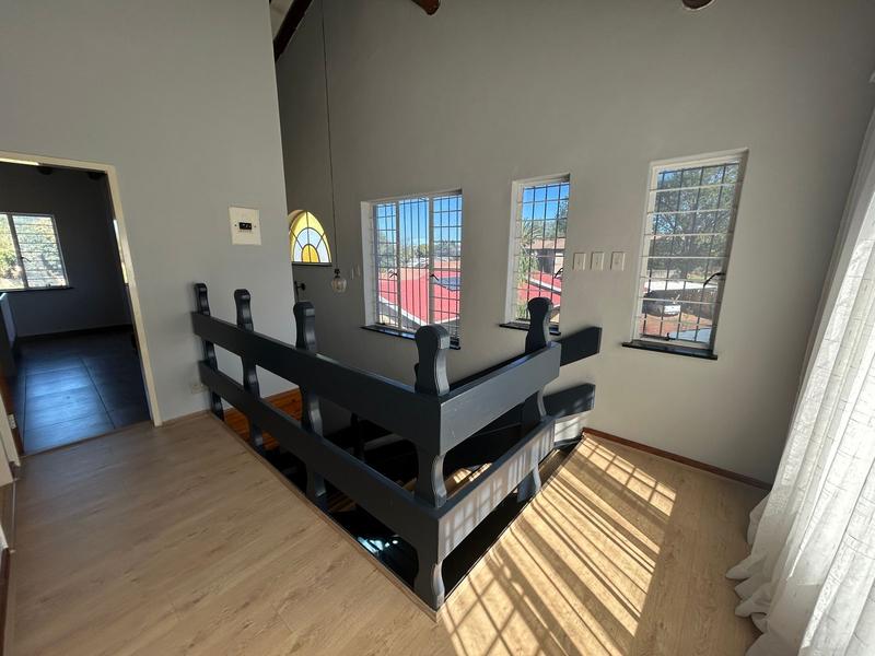 5 Bedroom Property for Sale in Doringkloof Gauteng