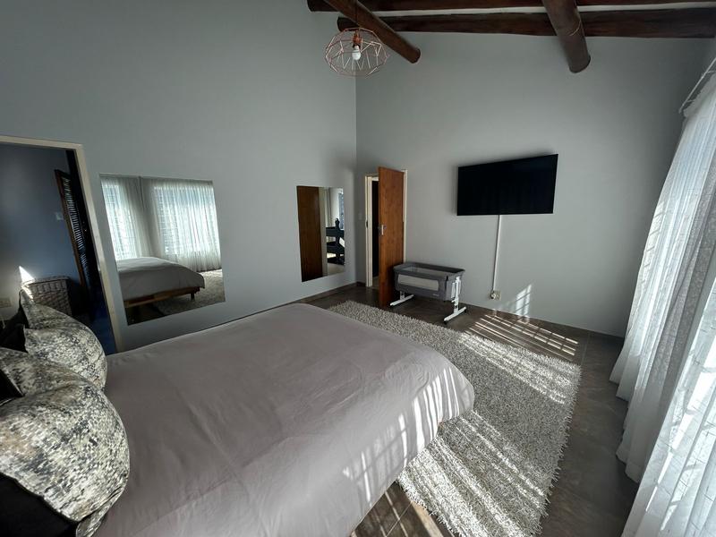 5 Bedroom Property for Sale in Doringkloof Gauteng