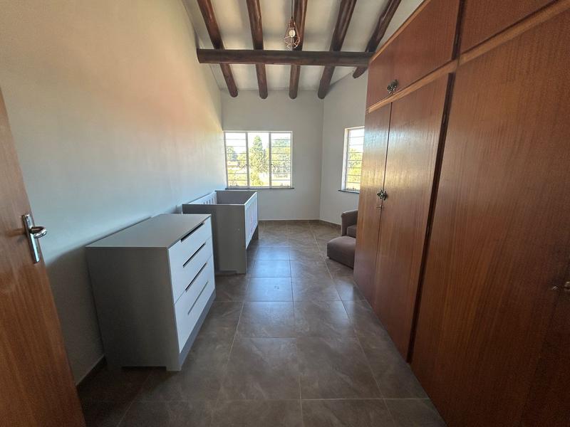 5 Bedroom Property for Sale in Doringkloof Gauteng