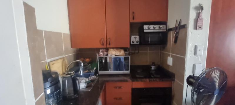 2 Bedroom Property for Sale in Amberfield Gauteng