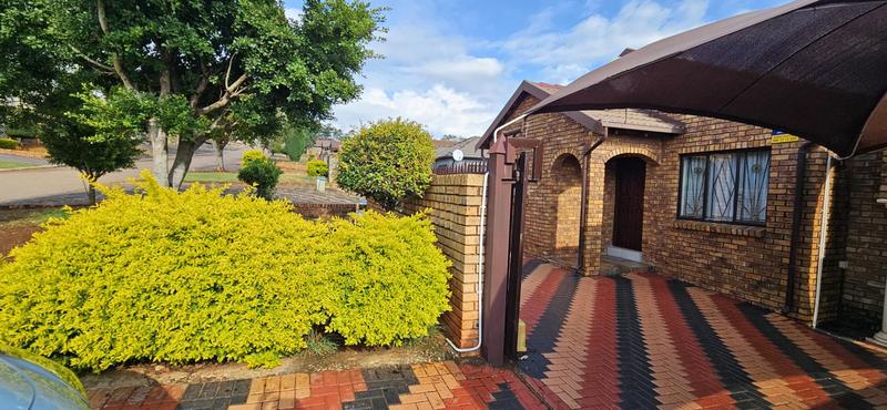 3 Bedroom Property for Sale in Atteridgeville Gauteng